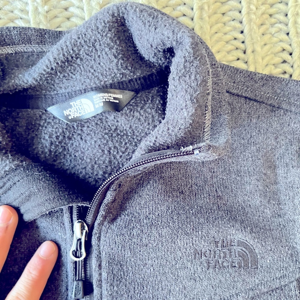 Women’s north face fleece